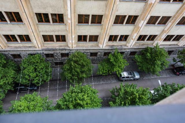Parliament On Rustaveli Studio Tbilisi Exteriér fotografie